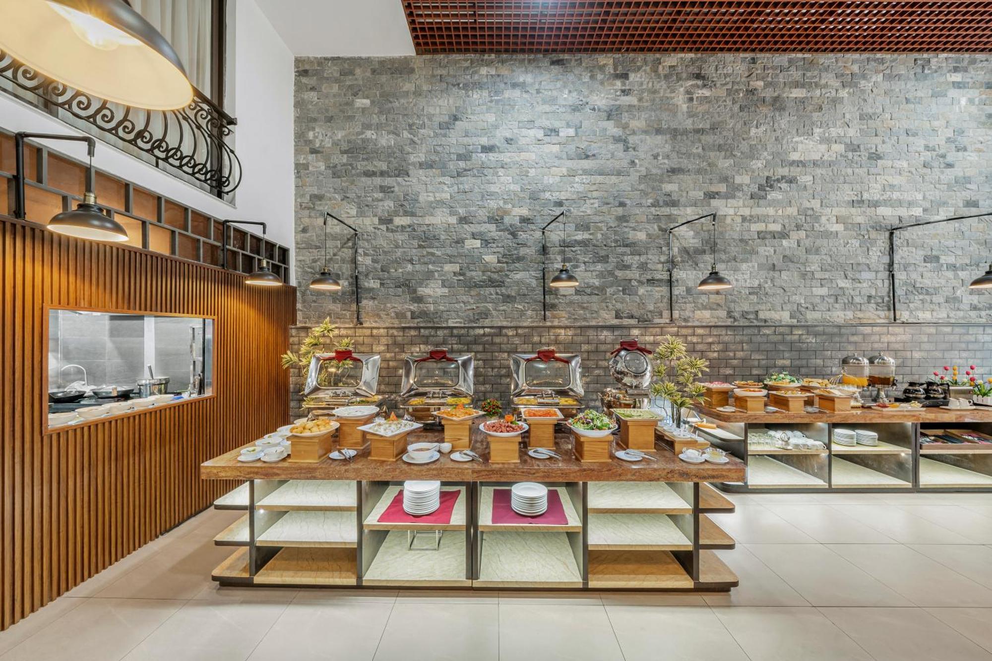 Palazzo Luxury Hotel Da Nang Dış mekan fotoğraf